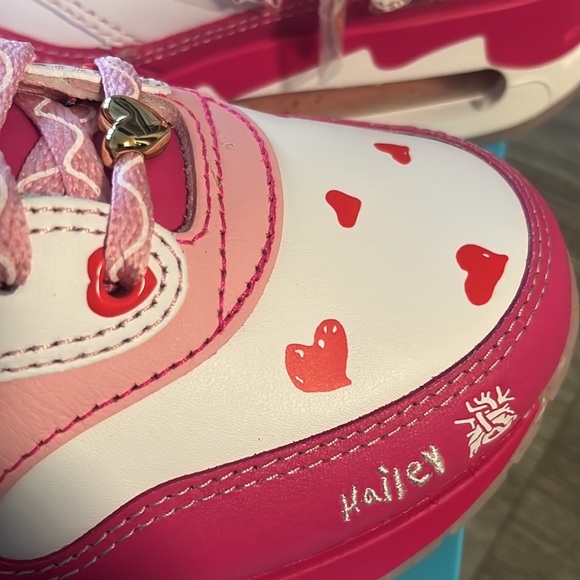 Nike Air Max 1 '86 OG 'Big Bubble - Doernbecher XIX' FZ3021-919 - Picture 6 of 10